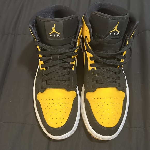 Jordan retro 1 “2017 New Love” size 10 - Picture 3 of 11